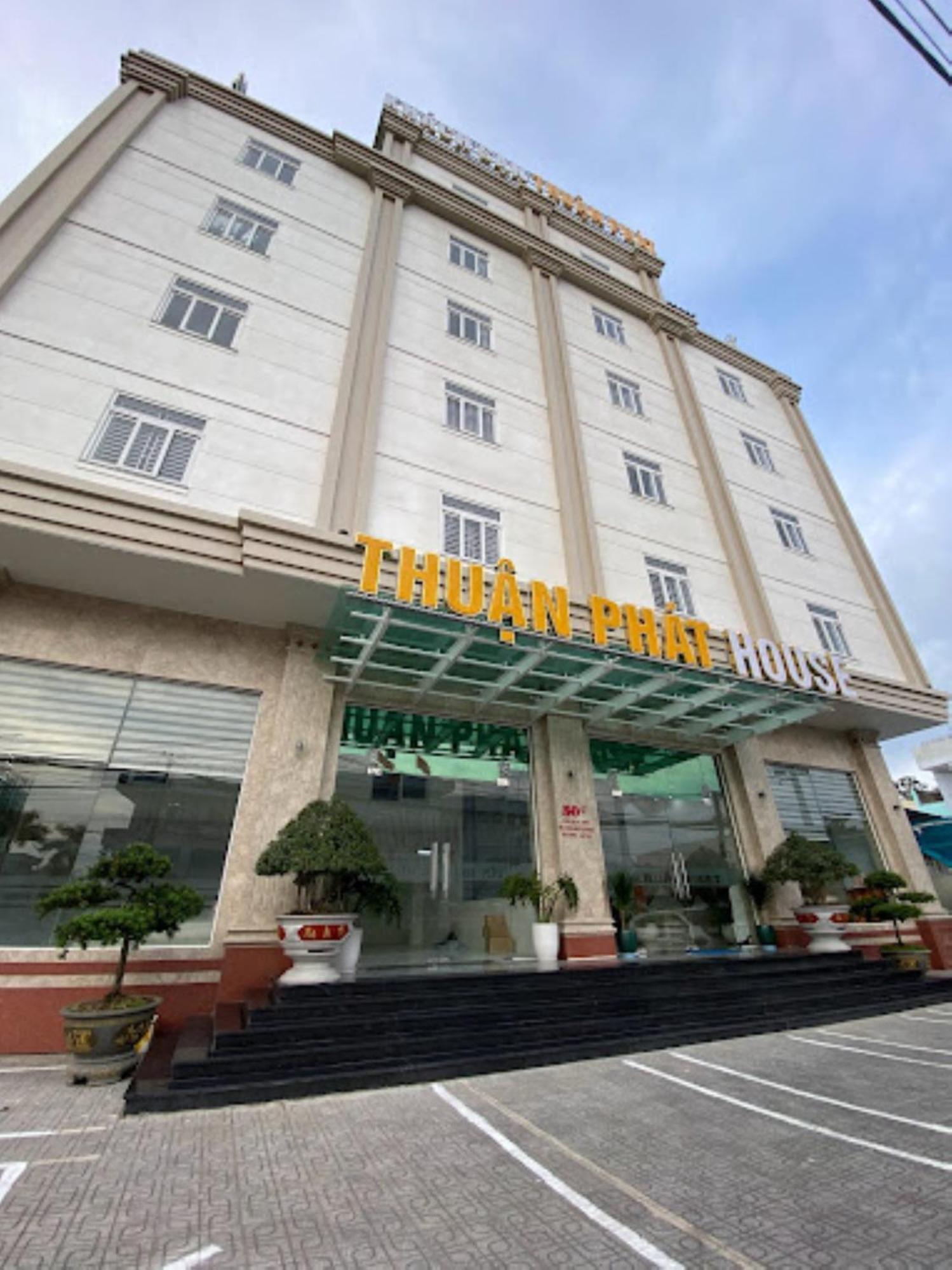 Thuan Phat House Soc Trang Екстериор снимка