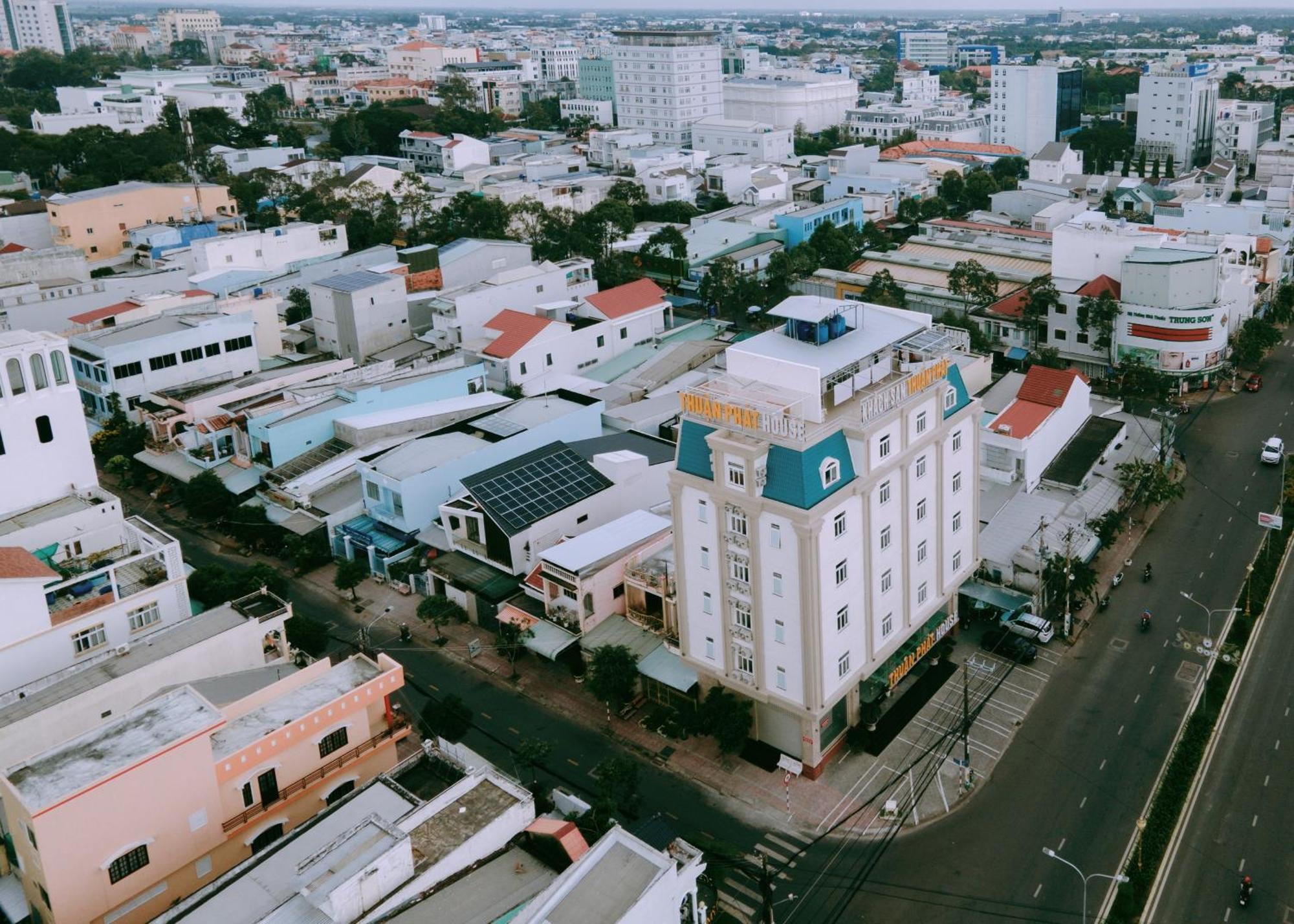 Thuan Phat House Soc Trang Екстериор снимка